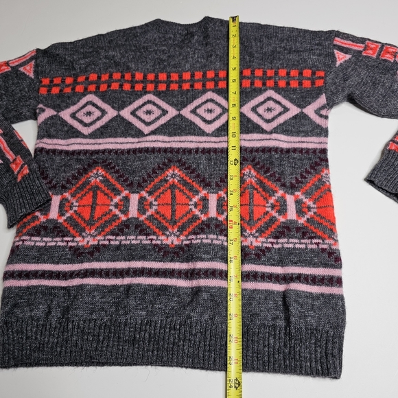 J. Crew Knit Pullover Sweater Crew Neck Geometric Print Gray Size M - Picture 14 of 16